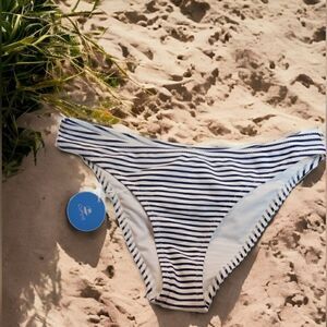 Cupshe bikini bottoms size Small